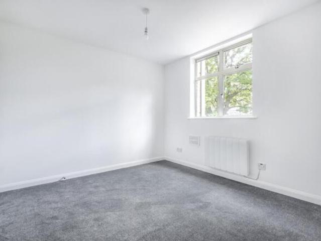 Property for rent in London Borough of Lewisham, Lower Sydenham