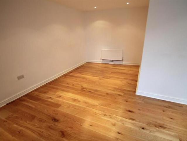 Bungalow for rent in Broad Oak, St Helens