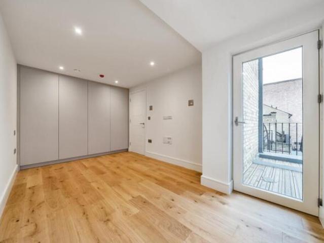 Property for rent in Wimbledon, Greater London