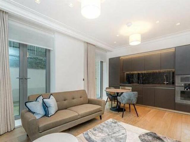 House for sale in City of London, Greater London