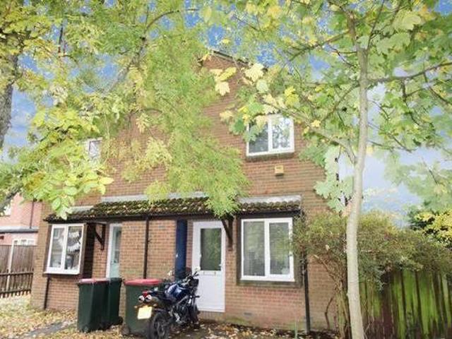 House for rent in West Sussex