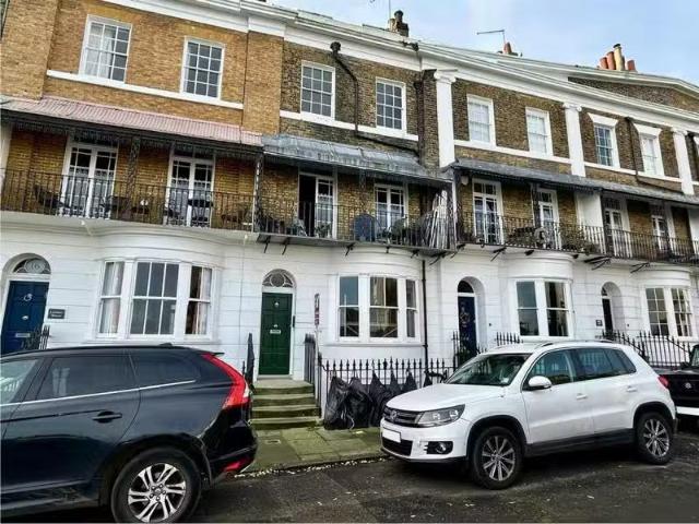 House for rent in West Cliff, Acol