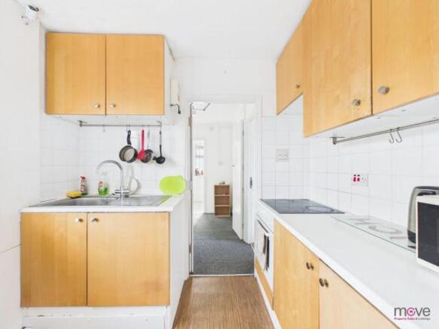 Maisonette for sale in Golden Valley, Gloucestershire