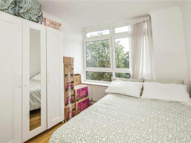 Property for sale in Battersea, Greater London