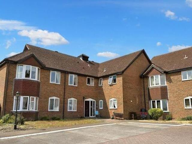 House for sale in Thatcham, West Berkshire
