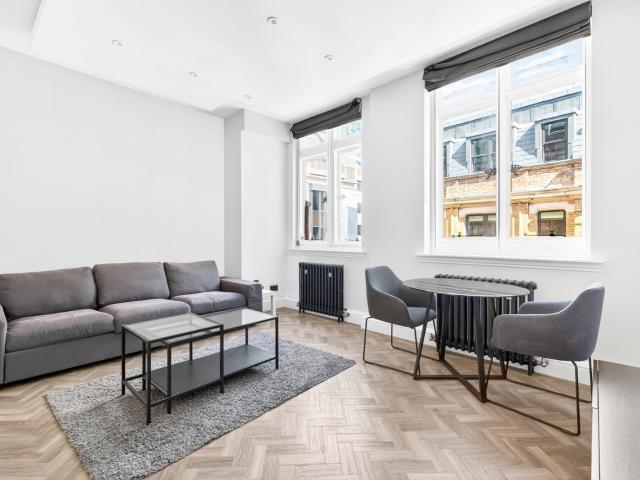 Apartment for rent in Aldgate, Lyons
