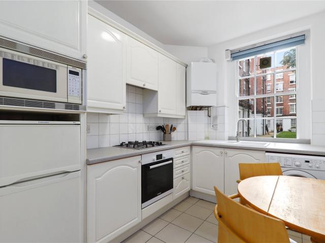 Apartment for rent in St. John's Wood, Greater London