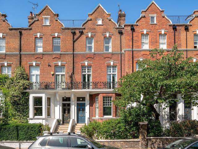 Apartment for rent in Battersea, Greater London