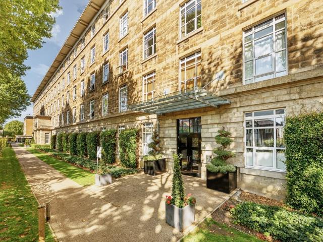 Apartment for rent in London Borough of Ealing, Greater London