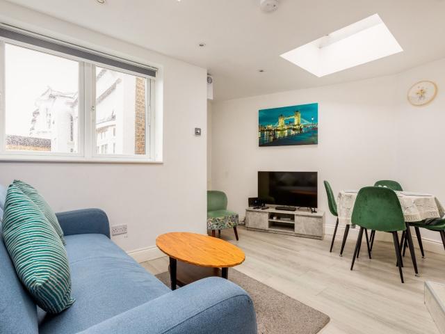 Apartment for rent in Clapham, Greater London