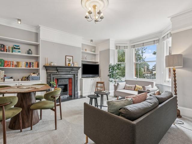 Apartment for rent in Balham, Greater London