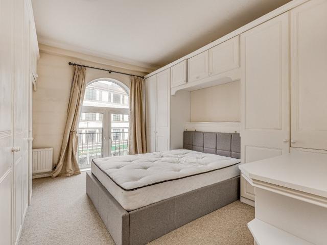 Apartment for rent in Clapham Junction, Greater London