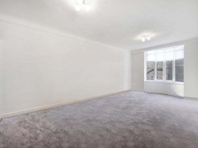 Apartment for rent in St. John's Wood, Greater London