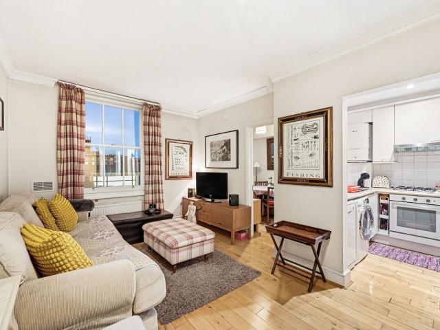 Apartment for rent in Pimlico, Greater London