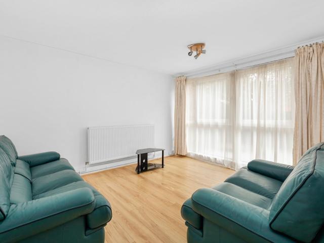 Apartment for rent in Chalk Farm, Greater London