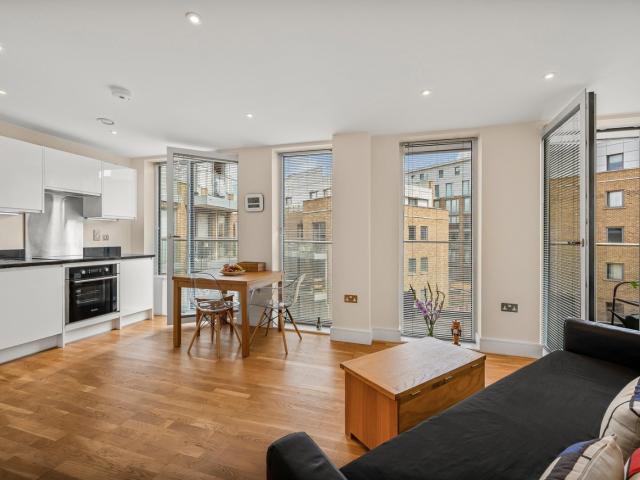 Apartment for rent in Limehouse, Greater London