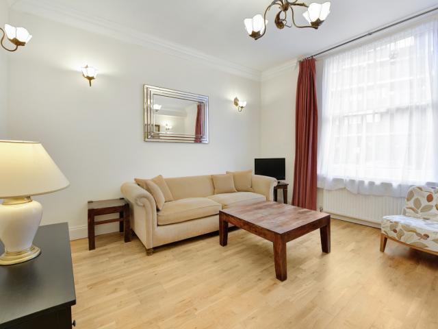 Apartment for rent in Pimlico, Greater London