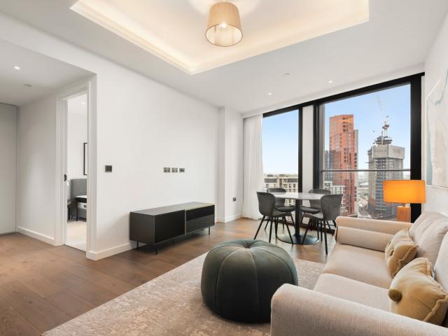 Apartment for rent in Nine Elms, Greater London