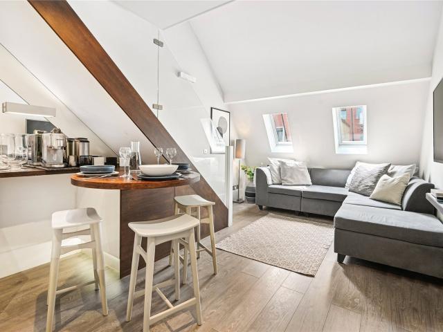 Apartment for rent in Westminster, Victoria