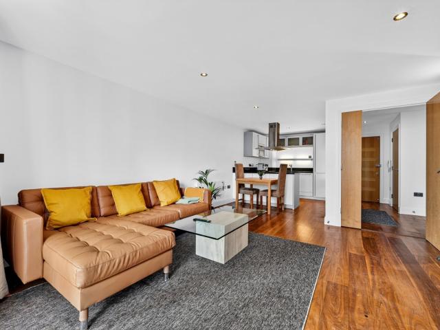 Apartment for rent in Belsize Park, Greater London