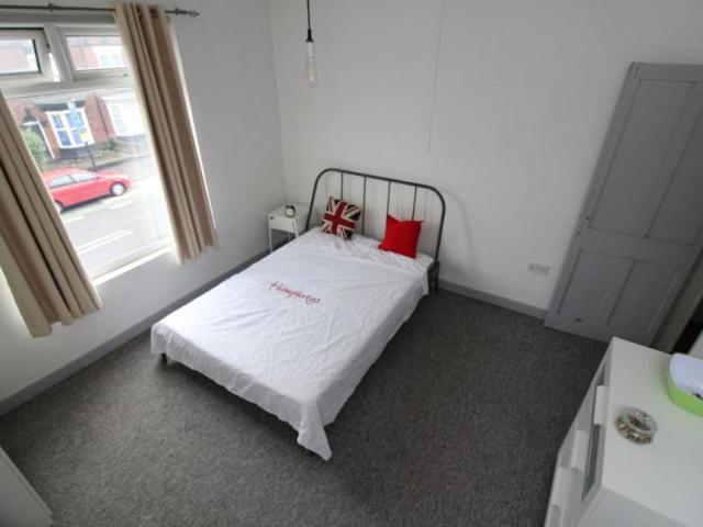 Apartment for rent in Heeley Bottom, Isle Of Man