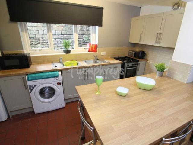 Apartment for rent in Crookes, South Yorkshire