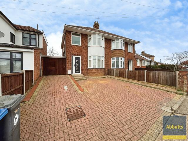 House for rent in Castle Hill, Key Street