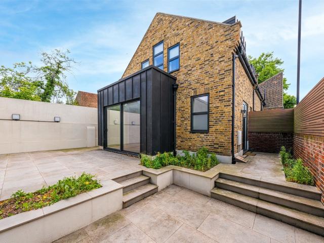 Apartment for rent in Muswell Hill, Isle Of Man