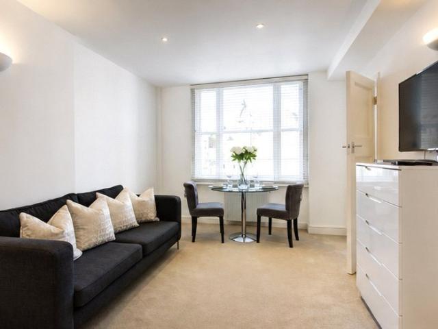 Studio for rent in Mayfair, Greater London