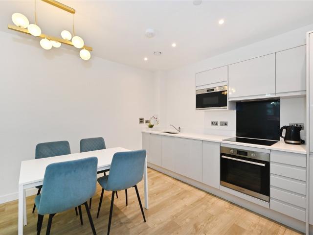 Apartment for rent in Silvertown, Greater London