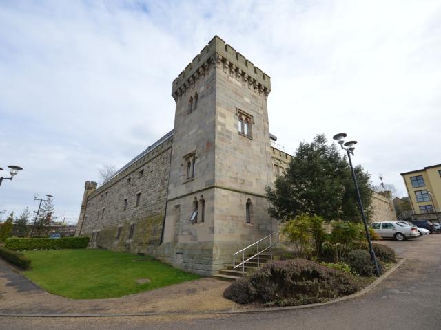 Apartment for rent in Norfolk Park, South Yorkshire