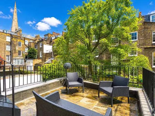 Apartment for rent in Pimlico, Greater London