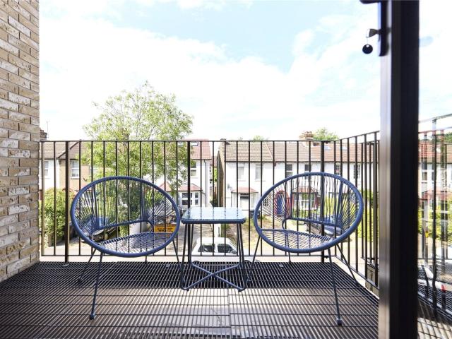 Apartment for rent in London Borough of Merton, Greater London