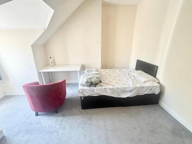 House for rent in Hockley Port, West Midlands