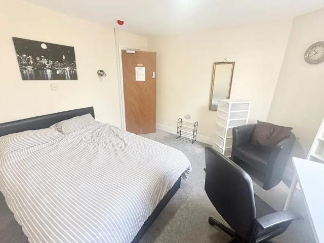 House for rent in Hockley Port, West Midlands