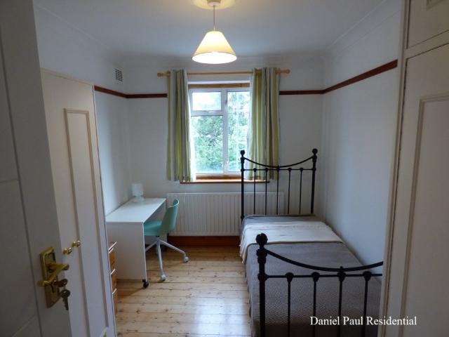 House for rent in London Borough of Ealing, Greater London