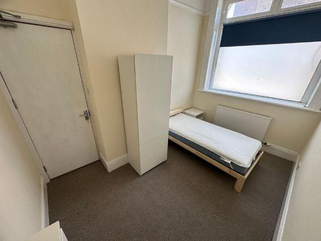 Room for rent in Wymans Brook, Golden Valley