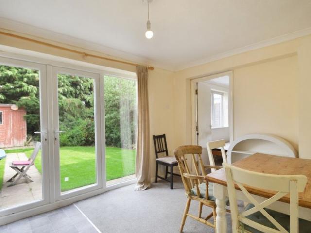 House for rent in Ripley Springs, Row Town