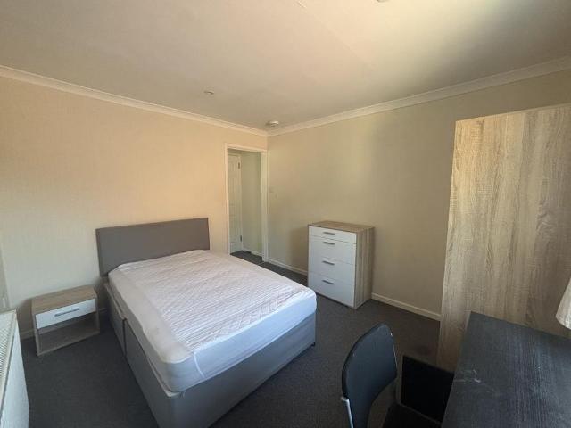 House for rent in Littleover, East Midlands