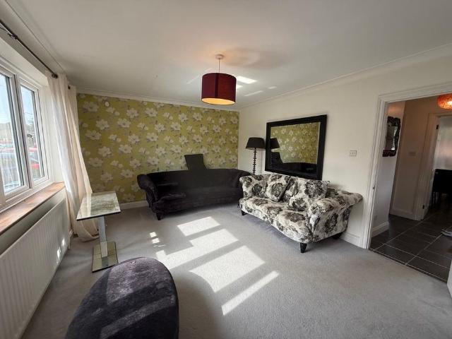 House for rent in Kingswood, North Watford