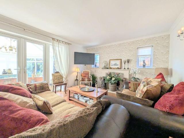 House for rent in Hanworth, Bracknell