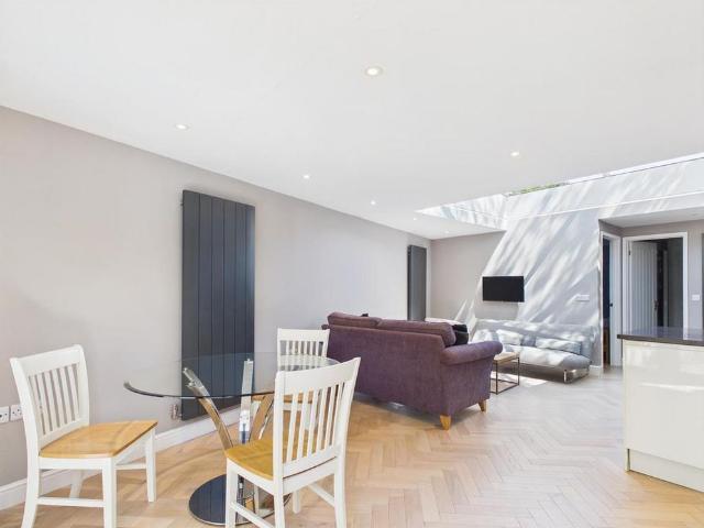 House for rent in Golden Valley, Gloucestershire