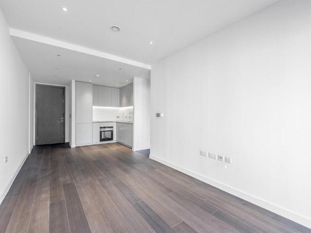 House for rent in Greenwich Peninsula, Greater London