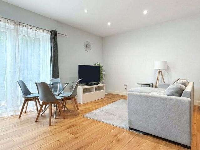 Apartment for rent in Chatham