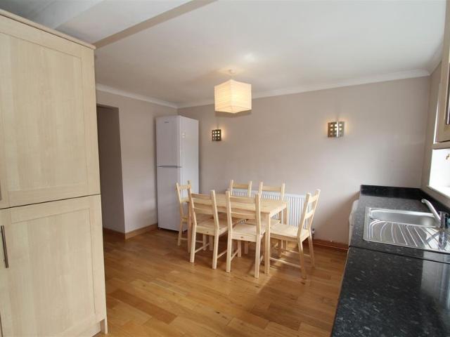 House for rent in Fole, Surrey