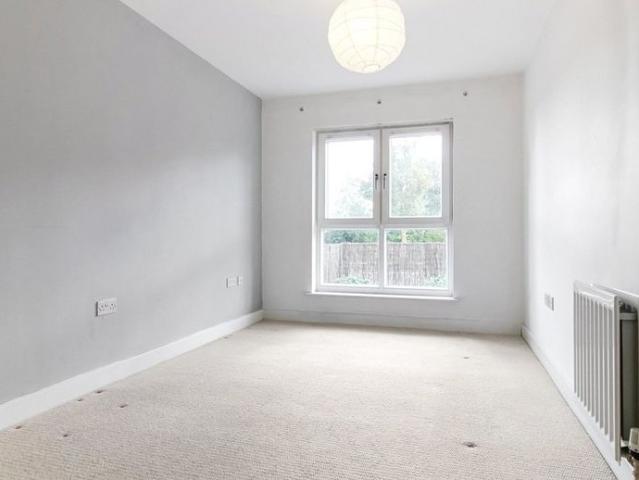 Apartment for rent in Swanscombe and Greenhithe, Monks Orchard
