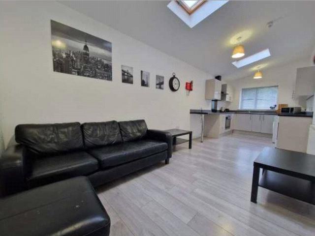 House for rent in Dedworth, Windsor