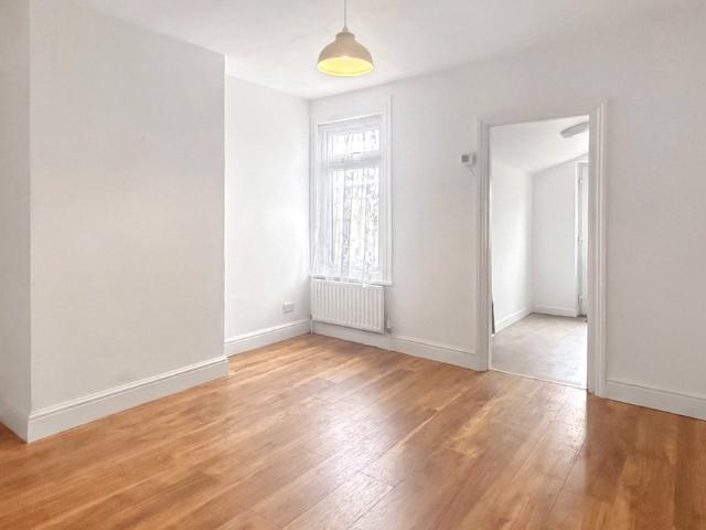 House for rent in Midway, Kent
