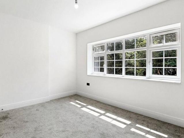 Apartment for rent in Shooters Hill, Greater London