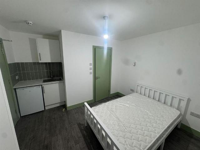Apartment for rent in Cat Hill, Isle Of Man
